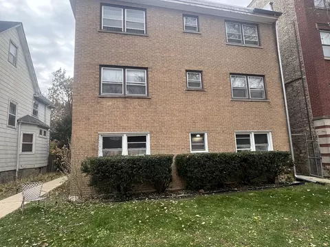 1517 W Lunt Ave #1A, Chicago, IL 60626