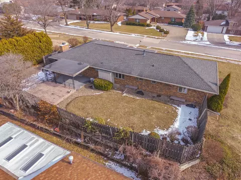 View/Area - 207 Hampton Dr, Bloomington, IL 61704 photo 5 of 7