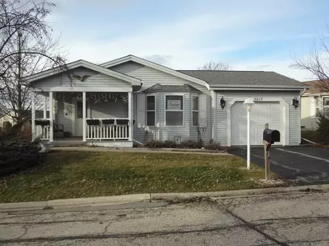 3517 Blue Heron Cir, Grayslake, IL 60030