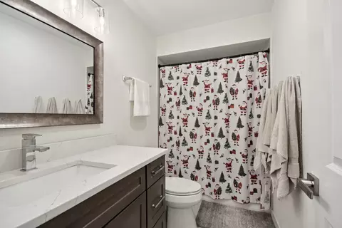 103 Pipers Dr, Bartlett, IL 60103 photo 17