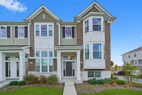 14052 S Belmont Dr, Homer Glen, IL 60491