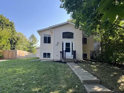 2207 N Gabriel Ave, Zion, IL 60099