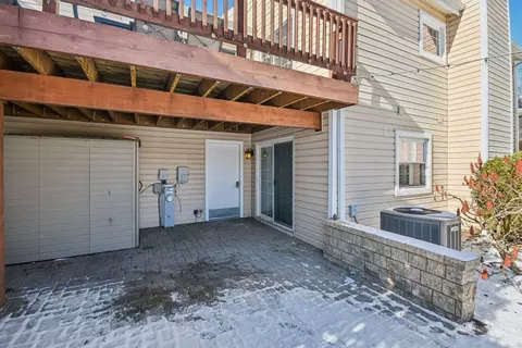 108 Croftwood Ct, Rolling Meadows, IL 60008 photo 32