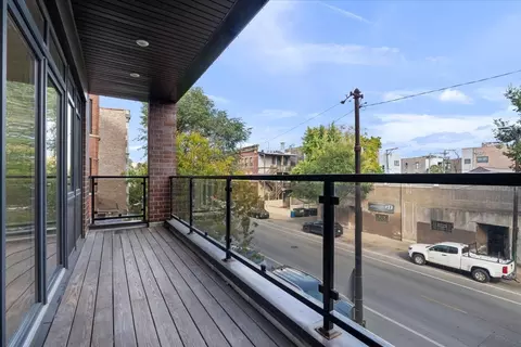 Exterior - Undisclosed, Chicago, IL 60622 photo 2 of 4