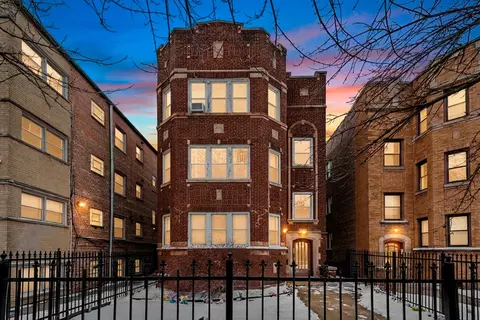 Exterior - Undisclosed, Chicago, IL 60649 photo 2 of 7