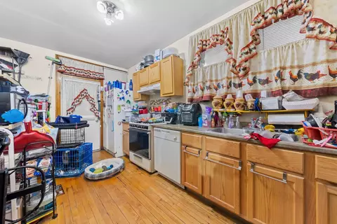 Kitchen - Undisclosed, Chicago, IL 60649 photo 1 of 1