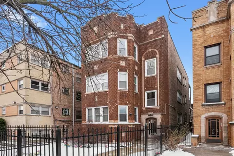 Exterior - Undisclosed, Chicago, IL 60649 photo 4 of 7