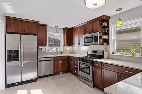 Kitchen - 11 Normandy Pl, Champaign, IL 61821 photo 1 of 6