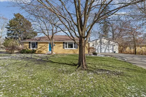 Exterior - 11 Normandy Pl, Champaign, IL 61821 photo 1 of 5