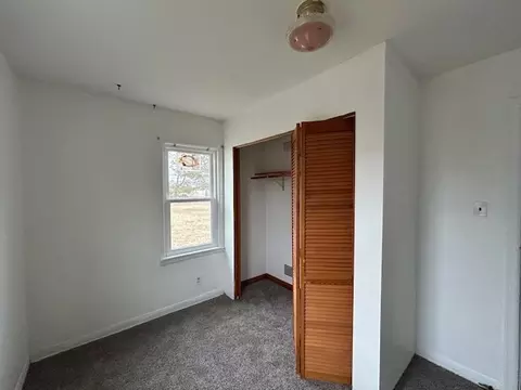 Bedroom - 4715 50th Ave, Moline, IL 61265 photo 4 of 4