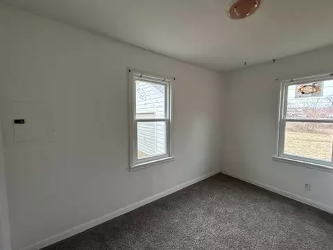 Bedroom - 4715 50th Ave, Moline, IL 61265 photo 3 of 4