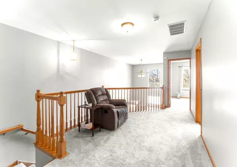 Entry Way - Undisclosed, Aurora, IL 60504 photo 3 of 4