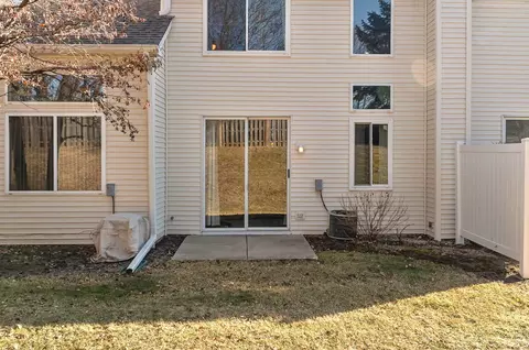 Exterior - Undisclosed, Aurora, IL 60504 photo 5 of 7