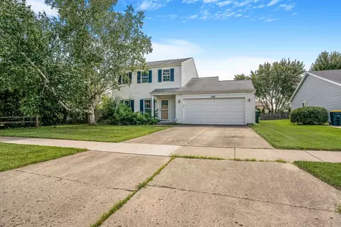 1388 Bow String Ct, Carol Stream, IL 60188