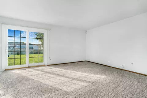 1388 Bow String Ct, Carol Stream, IL 60188 photo 10