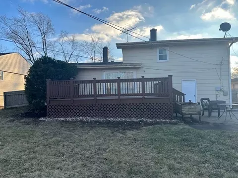 920 Valley Stream Dr, Wheeling, IL 60090 photo 28