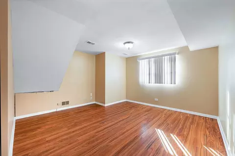 920 Valley Stream Dr, Wheeling, IL 60090 photo 15