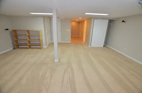 Other - Undisclosed, Aurora, IL 60502 photo 4 of 9