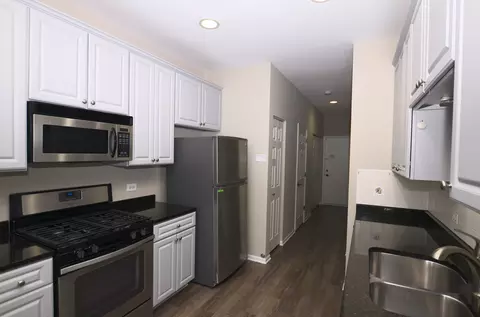 Kitchen - Undisclosed, Aurora, IL 60502 photo 2 of 4