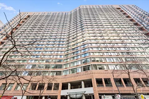 211 E Ohio St #2806, Chicago, IL 60611