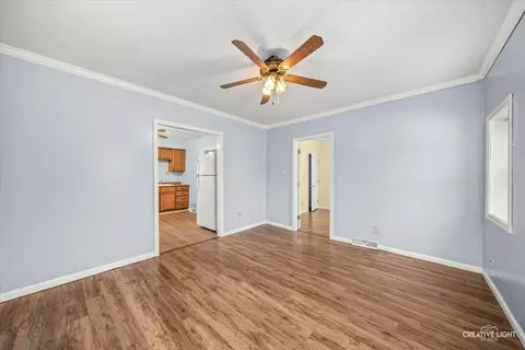 Living - 1235 Talma St, Aurora, IL 60505 photo 2 of 3