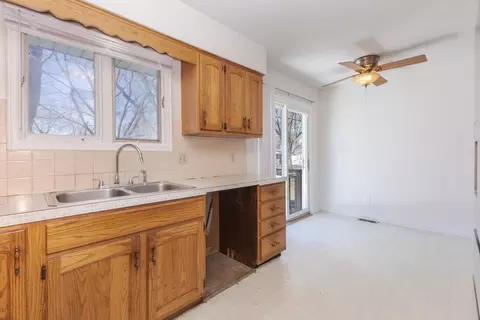 1208 Gettysburg Dr, Bloomington, IL 61704 photo 17
