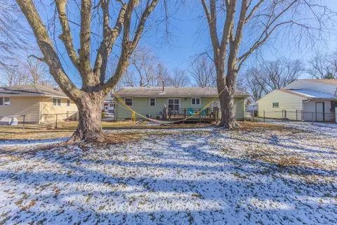 1208 Gettysburg Dr, Bloomington, IL 61704 photo 38
