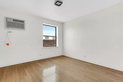 Bedroom - Undisclosed, Addison, IL 60101 photo 1 of 2