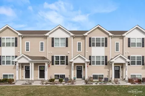 3754 Bissel Dr, Yorkville, IL 60560