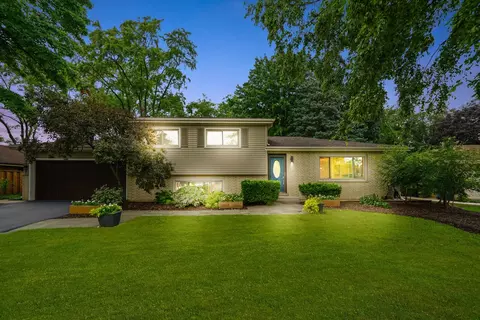 5 N260 Eagle Ter, Itasca, IL 60143 photo 2