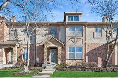 1772 Lancaster Way, Northbrook, IL 60062
