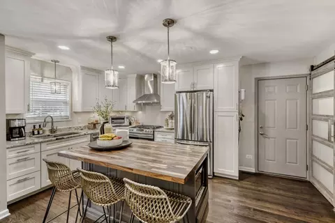 Kitchen - 4110 Rivertowne Dr, Plainfield, IL 60586 photo 2 of 4