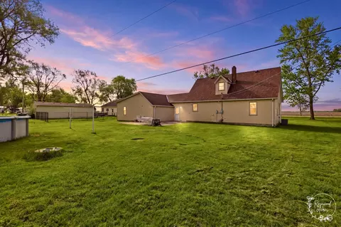 Exterior - 1769 W 2000s Rd, Kankakee, IL 60901 photo 7 of 7