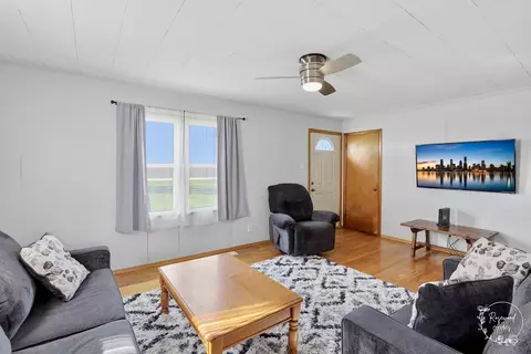 Living - 1769 W 2000s Rd, Kankakee, IL 60901 photo 1 of 4