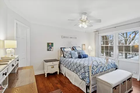 Bedroom - 2250 Lisson Rd, Naperville, IL 60565 photo 3 of 5