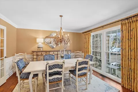 Dining - 2250 Lisson Rd, Naperville, IL 60565 photo 1 of 4