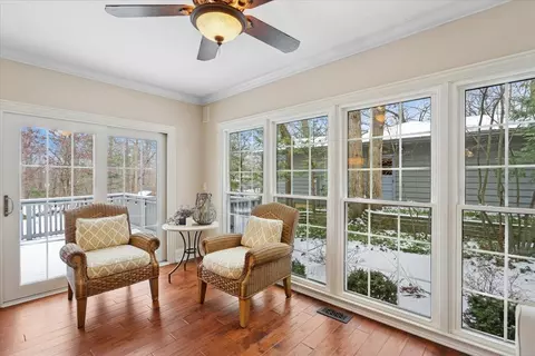 Exterior - 2250 Lisson Rd, Naperville, IL 60565 photo 6 of 11