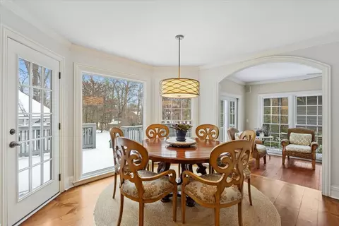Dining - 2250 Lisson Rd, Naperville, IL 60565 photo 3 of 4