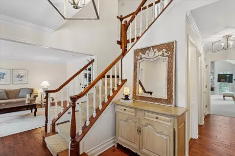 Entry Way - 2250 Lisson Rd, Naperville, IL 60565 photo 1 of 2