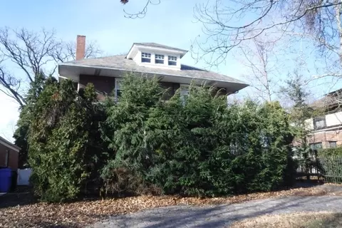 9334 S Pleasant Ave, Chicago, IL 60643