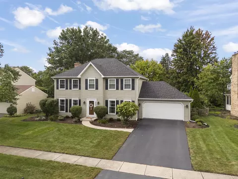 View/Area - 2042 Richton Dr, Wheaton, IL 60189 photo 1 of 19