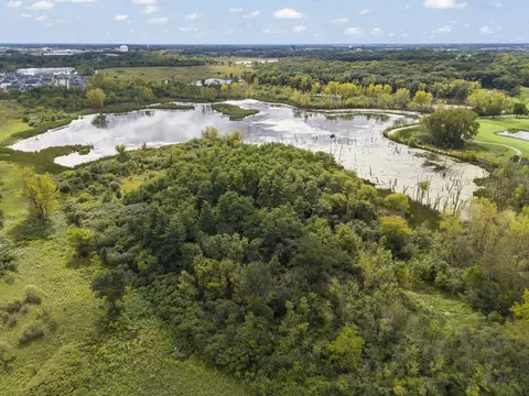 View/Area - 2042 Richton Dr, Wheaton, IL 60189 photo 15 of 19