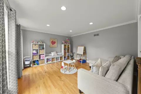 Living - 2042 Richton Dr, Wheaton, IL 60189 photo 1 of 3