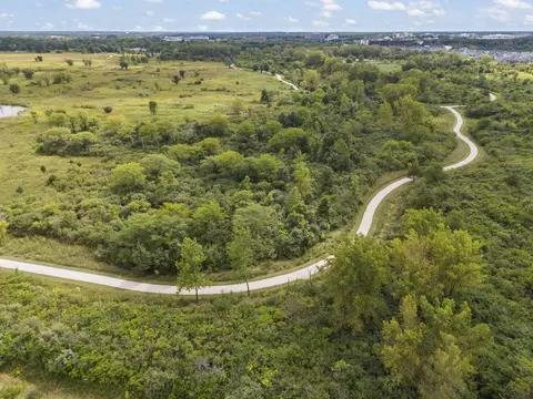 View/Area - 2042 Richton Dr, Wheaton, IL 60189 photo 19 of 19