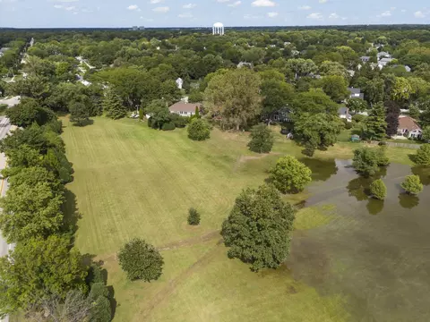 View/Area - 2042 Richton Dr, Wheaton, IL 60189 photo 18 of 19