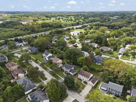View/Area - 2042 Richton Dr, Wheaton, IL 60189 photo 8 of 19