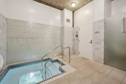 Exterior - 611 S Wells St #1908, Chicago, IL 60607 photo 2 of 2