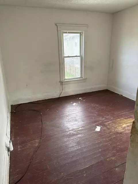 Bedroom - 312 S Evergreen Ave, Kankakee, IL 60901 photo 1 of 2