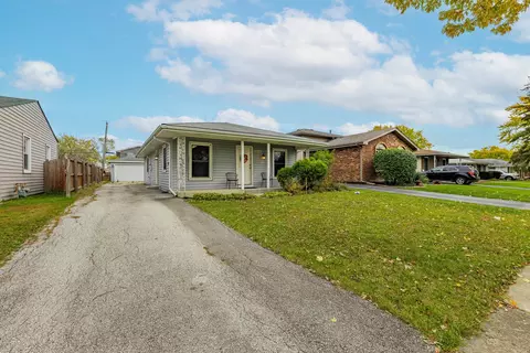 16753 Hilltop Ave, Orland Hills, IL 60487