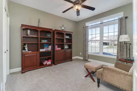 54 Yukon Cir, Bloomington, IL 61705 photo 25
